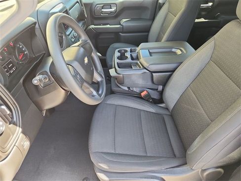 Used 2024 Chevrolet Silverado 1500 Custom image 18