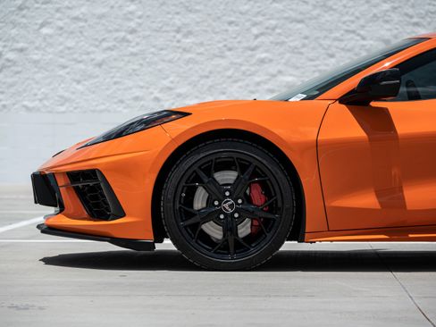 Used 2023 Chevrolet Corvette Stingray Premium Cpe w/ Z51 Performance Package RWD image 34