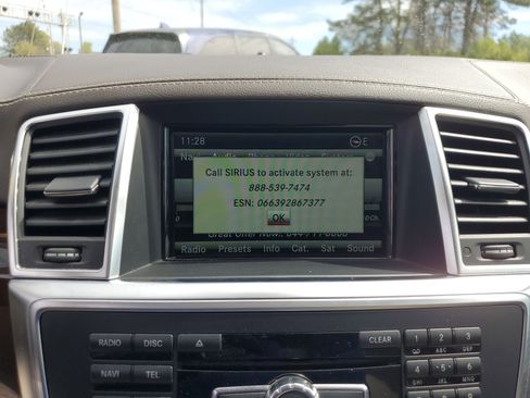 Used 2015 Mercedes-Benz GL 450 GL 450 image 19