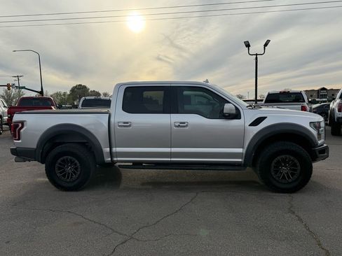 Used 2019 Ford F150 Raptor w/ Equipment Group 802A Luxury image 4