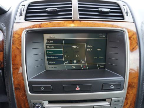 Used 2008 Jaguar XK Coupe RWD image 16