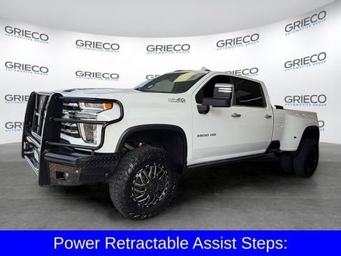 Used 2022 Chevrolet Silverado 3500 High Country AWD/4WD image 3