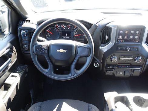 Used 2024 Chevrolet Silverado 1500 Custom AWD/4WD image 38