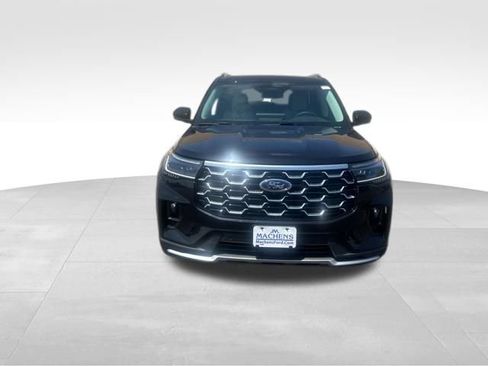 New 2026 Ford Explorer Platinum AWD/4WD image 9