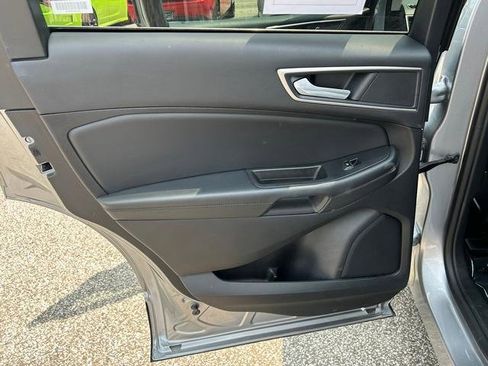 Used 2024 Ford Edge SEL image 13