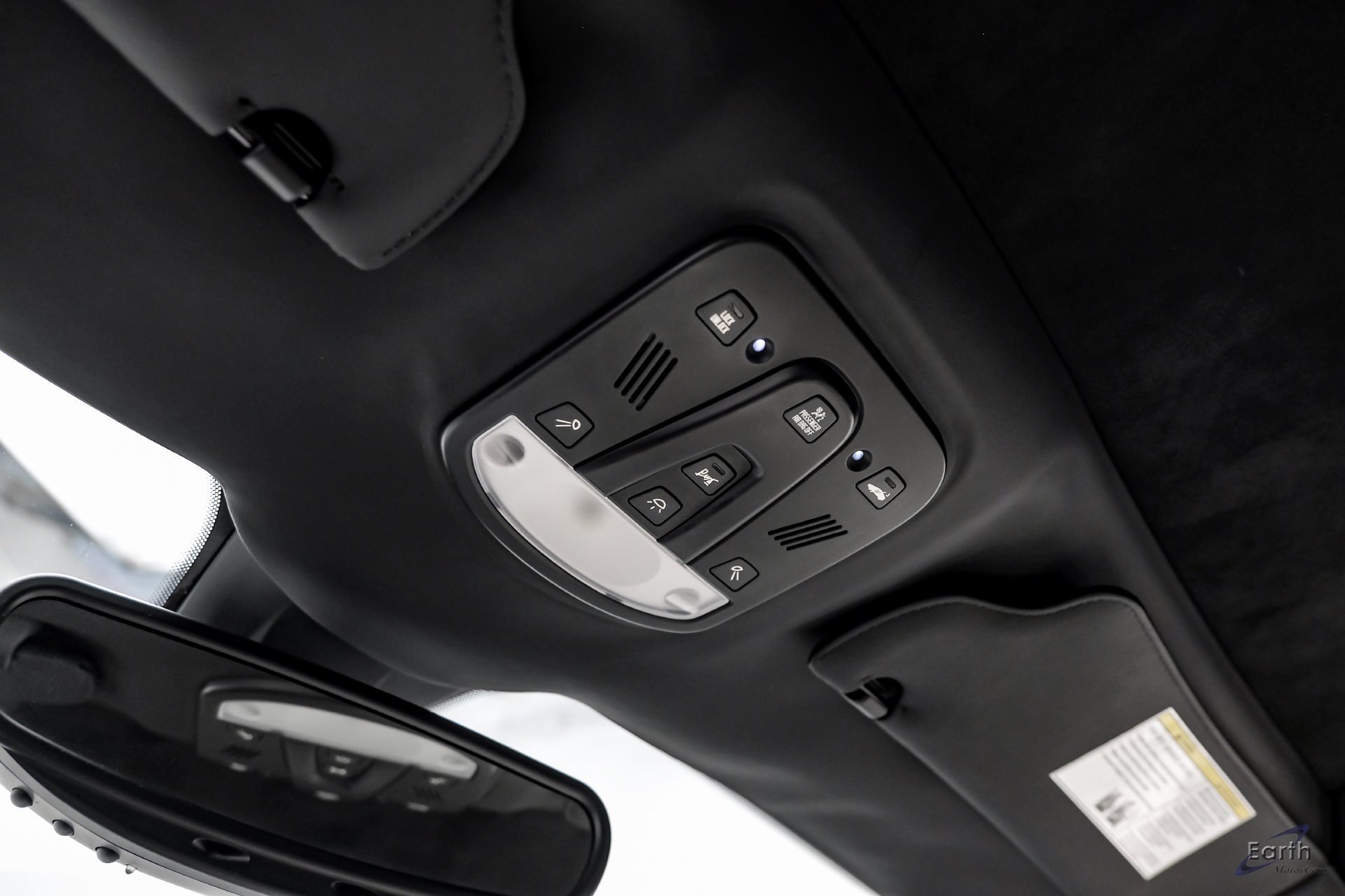 Used 2014 Ferrari F12 Berlinetta RWD image 52