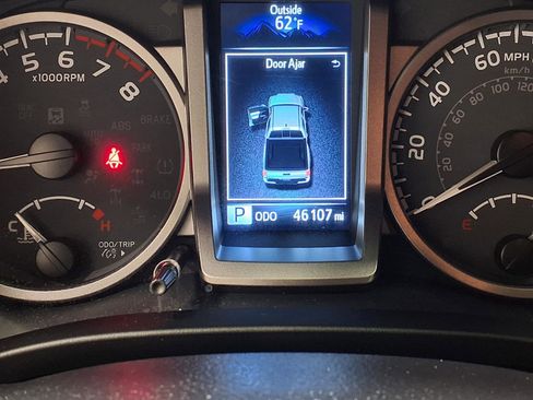 Used 2022 Toyota Tacoma Limited w/ Nightshade Package image 23