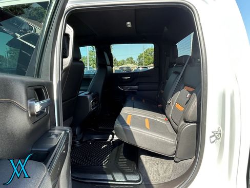 Used 2021 GMC Sierra 1500 AT4 AWD/4WD image 16