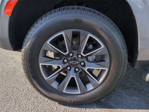 Used 2021 Chevrolet Tahoe Z71 w/ Z71 Signature Package image 10