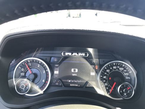 Used 2022 RAM 2500 Laramie AWD/4WD image 22