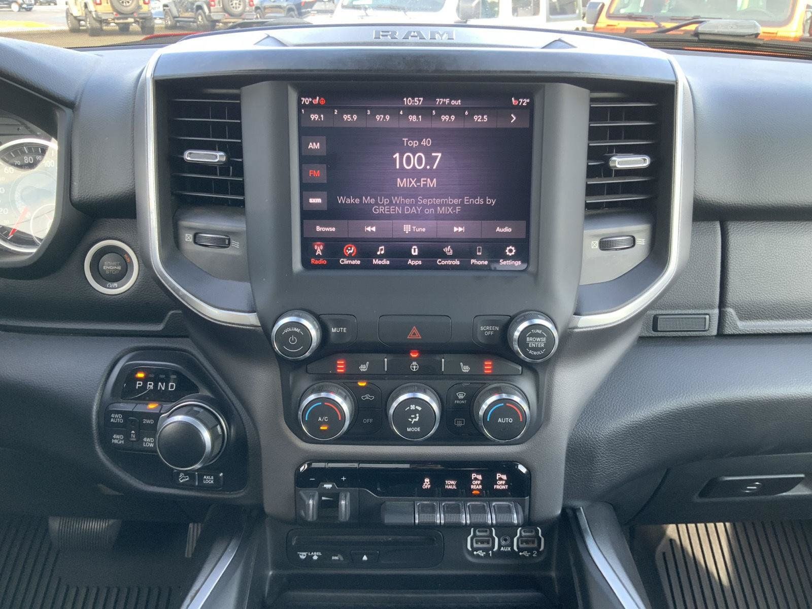 Used 2019 RAM 1500 Big Horn AWD/4WD image 32