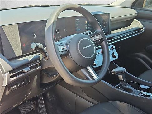 Used 2025 Hyundai Tucson SEL FWD image 10