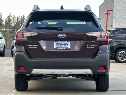 New 2025 Subaru Outback Touring image 4