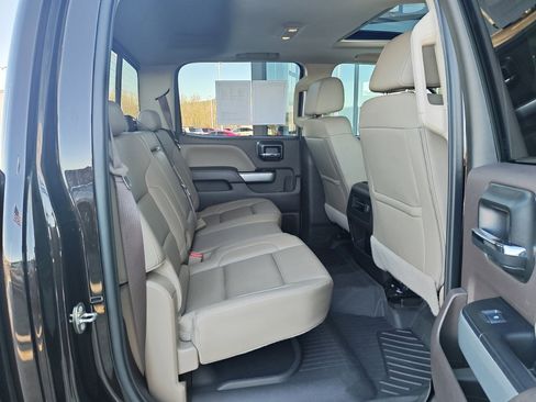 Used 2019 Chevrolet Silverado 3500 LTZ w/ Duramax Plus Package image 16