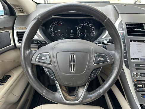 Used 2017 Lincoln MKZ Reserve w/ Technology Package image 17