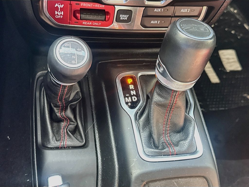 Used 2023 Jeep Wrangler Unlimited Rubicon 4xe AWD/4WD image 18