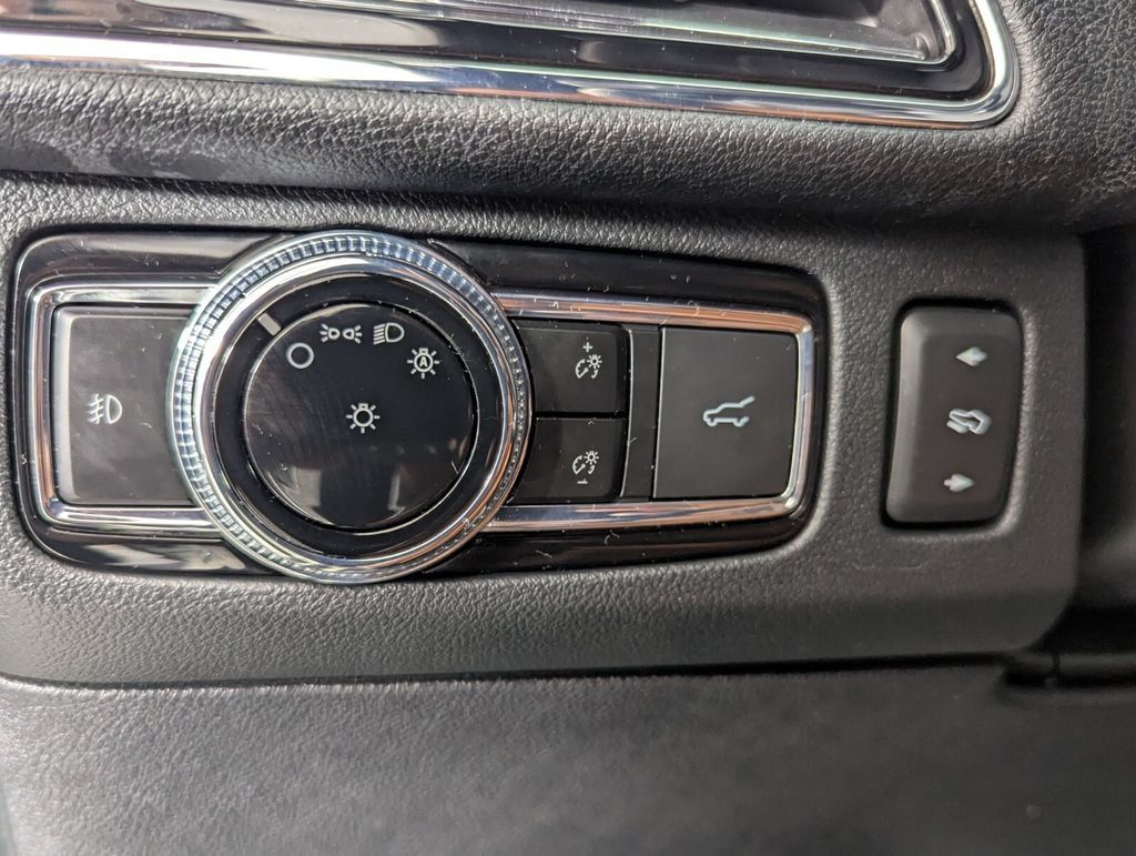 Used 2021 Lincoln Navigator Reserve RWD image 12