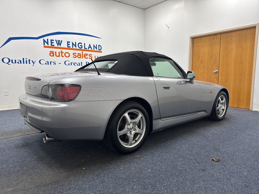 Used 2001 Honda S2000 image 10