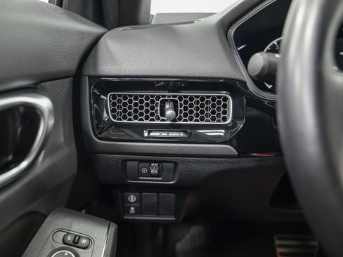 Used 2024 Honda Civic Sport image 17