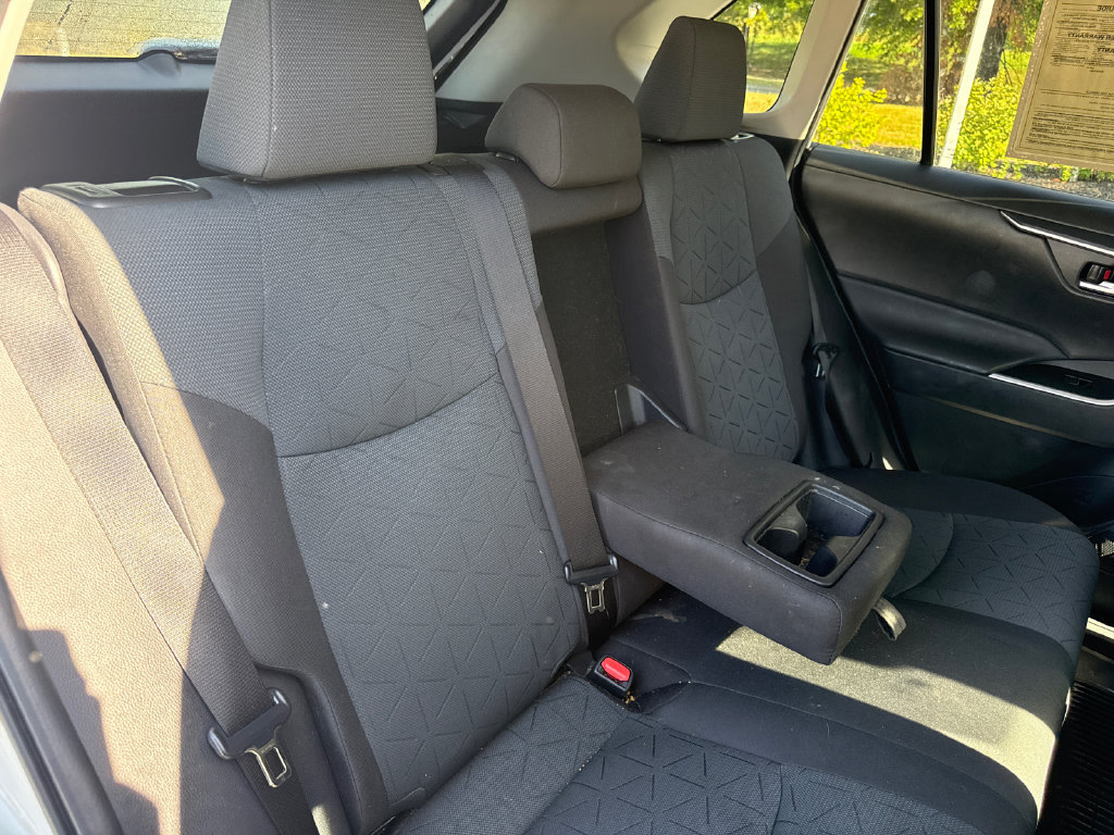Used 2025 Toyota RAV4 XLE w/ Convenience Package FWD image 34