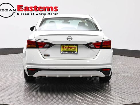 Used 2024 Nissan Altima 2.5 S FWD image 6