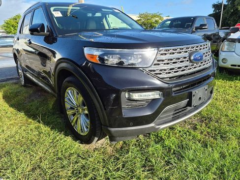 Used 2020 Ford Explorer Limited w/ Class III Trailer Tow Package RWD image 3