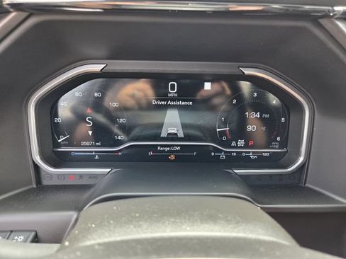 Used 2023 GMC Sierra 1500 AT4 w/ Technology Package AWD/4WD image 27