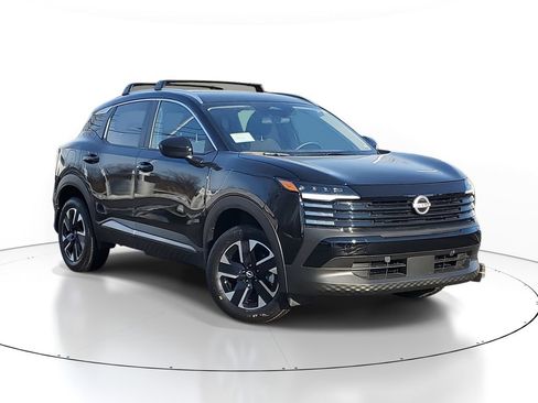 New 2026 Nissan Kicks SV image 1