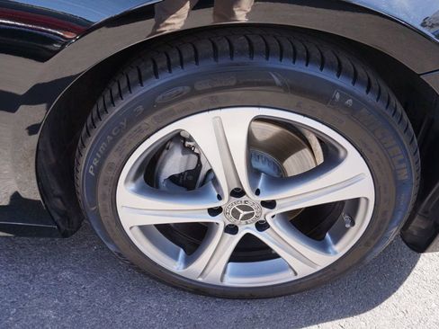 Used 2019 Mercedes-Benz E 300 image 14