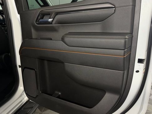 Used 2024 GMC Sierra 1500 AT4 w/ Technology Package image 35