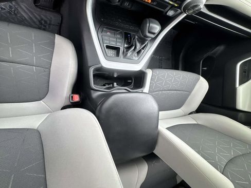 Used 2023 Toyota RAV4 XLE image 34