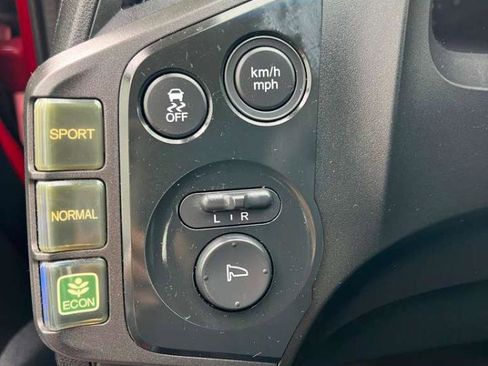 Used 2013 Honda CR-Z EX image 32