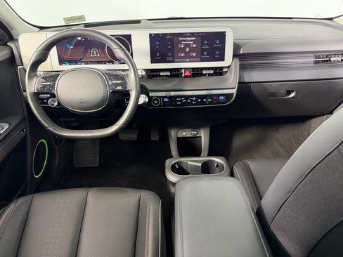 Used 2024 Hyundai Ioniq 5 Limited image 14