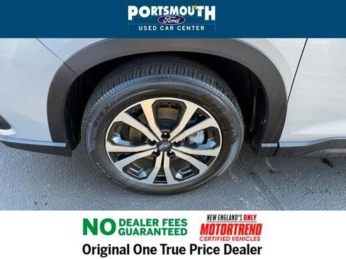 Used 2023 Subaru Forester Limited image 37