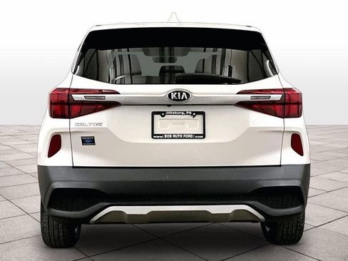 Used 2021 Kia Seltos LX AWD/4WD image 4