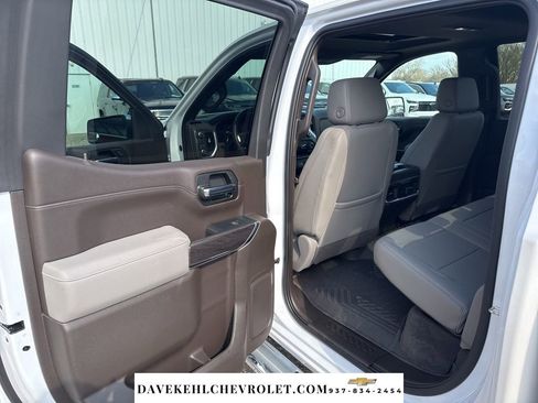 Used 2022 Chevrolet Silverado 1500 LTZ w/ LTZ Premium Package image 20