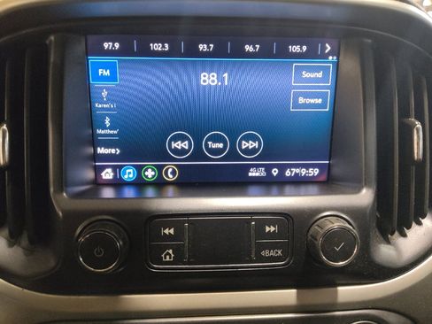 Used 2021 Chevrolet Colorado LT RWD image 25