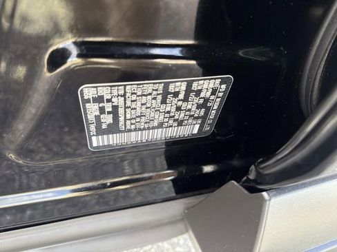 Used 2023 Nissan Rogue SV image 21