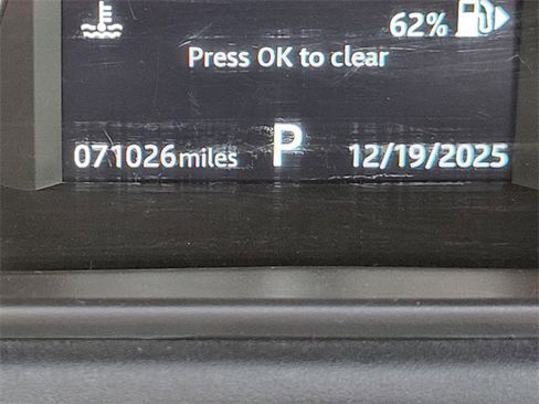 Used 2019 Land Rover Range Rover Velar S image 6