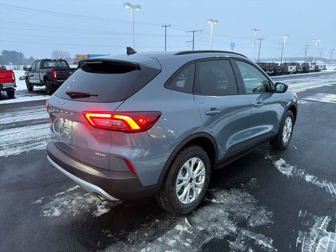 New 2026 Ford Escape Active w/ Active Premium Tech Pack image 5