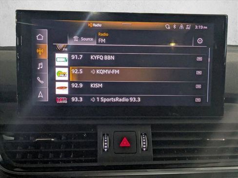 Certified 2025 Audi Q5 2.0T Premium Plus w/ Premium Plus Package image 10