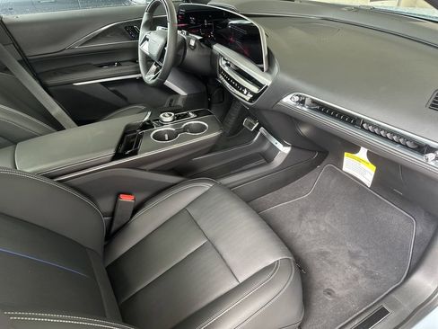 New 2026 Cadillac Lyriq V image 36