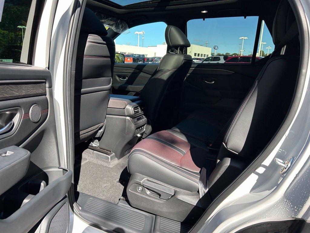 New 2026 Honda Pilot Black Edition image 13