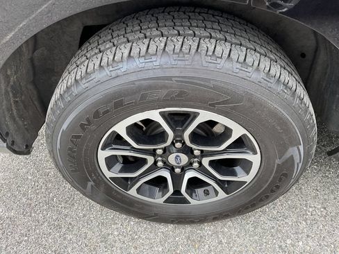 Used 2022 Ford Expedition XLT AWD/4WD image 8