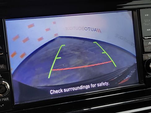 Used 2022 Mitsubishi Eclipse Cross ES image 23