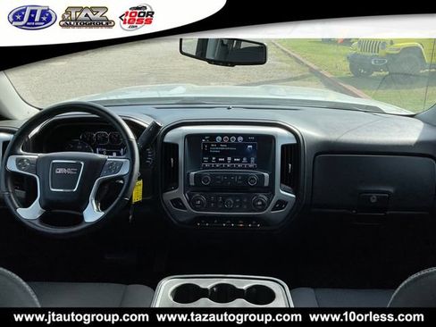 Used 2017 GMC Sierra 1500 SLE w/ SLE Value Package AWD/4WD image 16