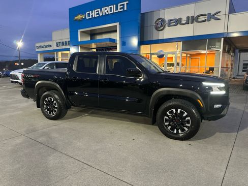 Used 2024 Nissan Frontier PRO-4X w/ Technology Package image 2