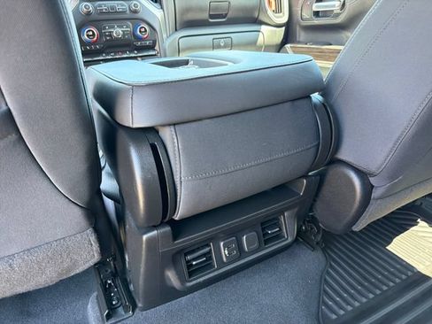 Used 2020 Chevrolet Silverado 1500 LT w/ All-Star Edition AWD/4WD image 27