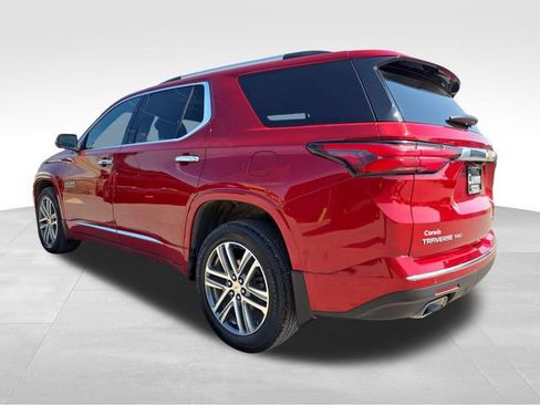 Used 2023 Chevrolet Traverse High Country AWD/4WD image 10