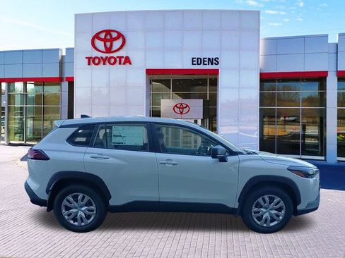 New 2026 Toyota Corolla Cross L AWD/4WD image 2